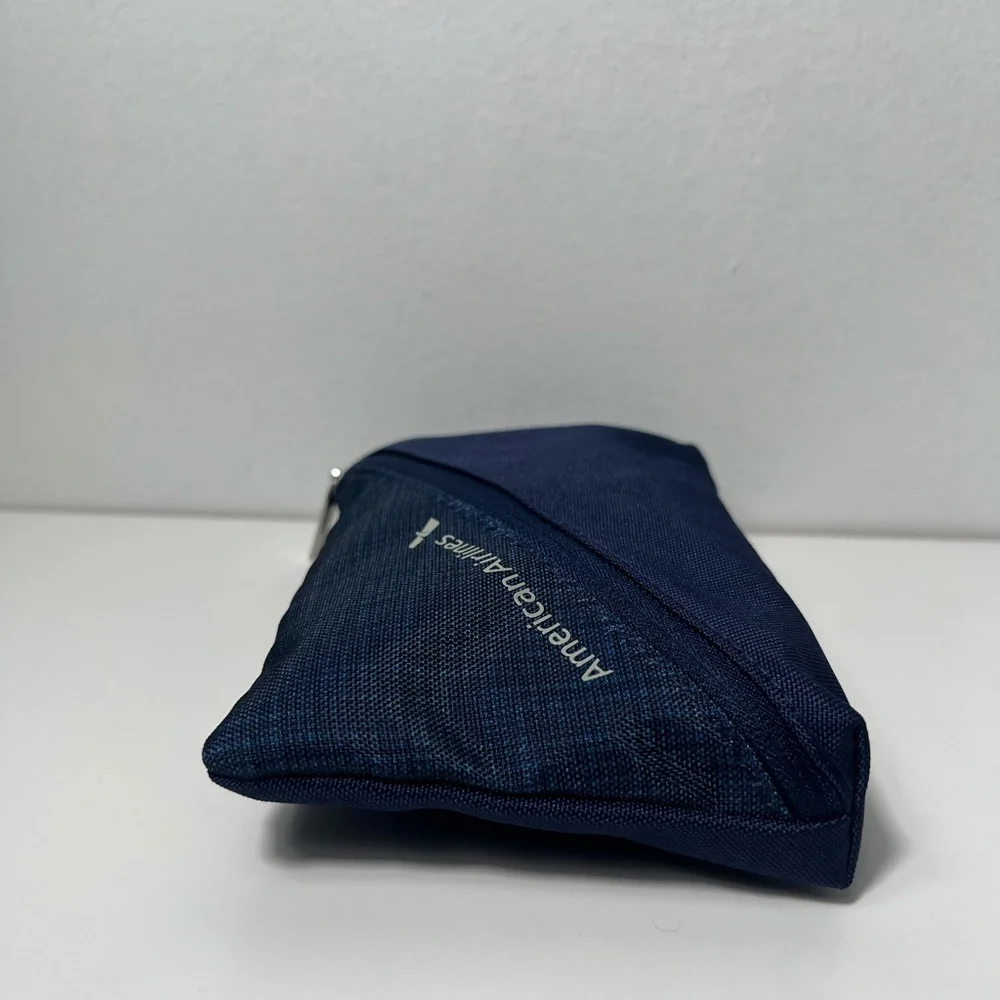 American Airlines Flagship First Class Travel Cosmetic Amenity Kit Bag